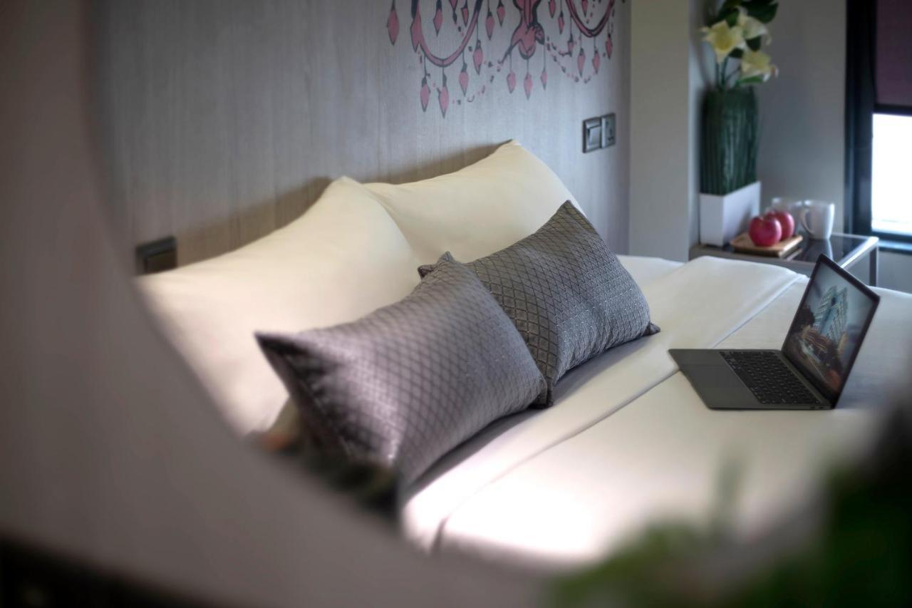 Hotel 81 Princess Singapore Esterno foto